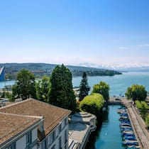 Wer Glück hat, ergattert im Zürcher «Baur au Lac» ein Zimmer mit Seeblick.