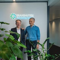 Ausgestrahlt: Franklin Servan-Schreiber (l.) und Jean-Pierre Revol wollen mit Transmutex den Energiesektor revolutionieren.