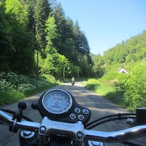 Motorradfahren: Wenn man nicht nach den kürzesten Wegen sucht, sondern nach den schönsten.