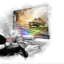 Ultrakurzdistanz-Beamer stehen – anders als Standardbeamer – direkt unter der Projektionsfläche.