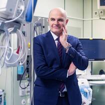 Unispital-CEO Gregor Zünd: «Als Mediziner habe ich das Privileg, dass ich die Medizin verstehe und viel Forschung gemacht habe.»