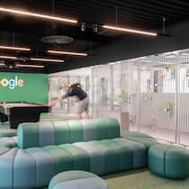 Attraktiver Google-Campus: An der Europaallee gibt es für die Mitarbeiter alles, was das Herz begehrt.