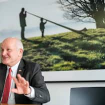 Guter Rat: BCG-Chef Joachim Stephan fragte Martin Naville (im Bild) an für eine Rückkehr ins Consulting.