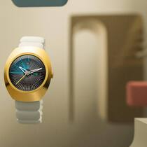 Rado-CEO Adrian Bosshard präsentierte den Zeitmesser auf der India Art Fair in Delhi.