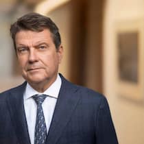 Der Präsident: Colm Kelleher

Der Ire setzte den Deal für die UBS durch und fixiert die Leitplanken: «Wir stehen 800 Meter vor dem Viertausender-Gipfel.»