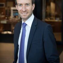 45 und seit 30 Jahren in der Branche: Joachim Ziegler, gelernter Goldschmied, war Verkaufschef beim Uhren- und Schmuckhändler Gübelin, seit 2011 ist er CEO von Les Ambassadeurs.