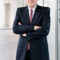 Hendrik Leber ist Gründer und Geschäftsführer von Acatis Investment und einer der bekanntesten Value-Investoren Deutschlands. Er verwaltet 6,6 Milliarden Euro an Kundengeldern.