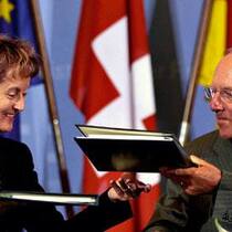 Bundesrätin Eveline Widmer-Schlumpf, Finanzminister Wolfgang Schäuble.