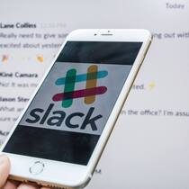 Für die Kommunikation im Büro bekannt: Slack.