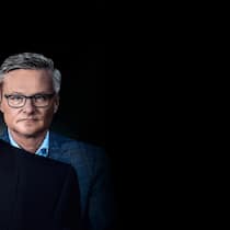 Coop-CEO Philipp Wyss (l.) hat Grund zum Strahlen. Sein Laden ist aufgeräumt. Migros-Chef Mario Irminger steht vor dem Kraftakt, die zahlreichen Baustellen des Konzerns auf Vordermann zu bringen.