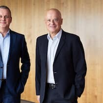 Unter Präsident Lukas Braunschweiler (r.) und CEO Achim von Leoprechting dürfte Tecan weiter munter wachsen.
