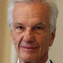 Jorge Lemann: AB InBevs Übernahme von SABMiller soll Synergien ermöglichen.Columbia University