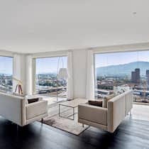 Weiter Blick: Aussicht aus dem Mobimo-Hochhaus in Zürich.
