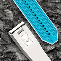 Das von Mestel ausgetüftelte System lässt es zu, das Armbänder austauschbar in mehreren Uhrenmodellen sind.