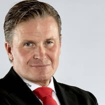 Urs Lehmann (54) setzt auf ein neues Konzept für die Olympischen Winterspiele. Der Präsident des Schweizerischen Skiverbands fuhr früher selbst Skirennen und wurde 1993 Abfahrtsweltmeister.
