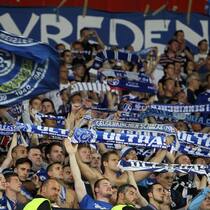 Fussball-Fans: Die Papiere der Clubs bieten rund 5 bis 6 Prozent. Keystone