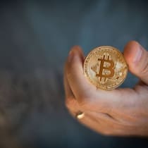 Bitcoin: Versicherer und Pensionsfonds meiden Krypto-Währungen.NurPhoto/ Getty Images