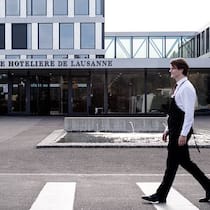EHL Lausanne: 2600 Studenten aus 107 Nationen mit Durchschnittsalter 22.Fred Merz