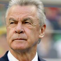 Ottmar Hitzfeld hat mit Ringier einen mehrjährigen Vertrag abgeschlossen.   Keystone
