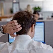 Büroarbeit: Wer in der Schweiz arbeitet, hat es vergleichsweise gut. Keystone