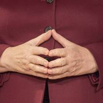 Merkel-Raute: Hände kann man in erfolgreiche Vorträge einbeziehen. Keystone