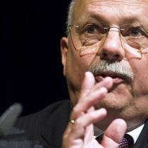 Konrad Hummler: Er will seinen Anlagekommentar neu lancieren. (Bild: Keystone)
