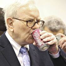Eine Milliarde Verlust: Coke schmeckte Warren Buffett auch schon besser.  bloomberg