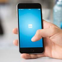 Linkedin: Arbeitgeber interessieren sich oft für Onlineprofile.  Keystone