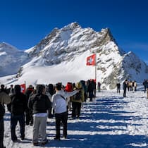 Fast 44 Millionen Übernachtungen verzeichnete die Hotellerie im Jahr 2025. Hier Gäste auf dem Jungfraujoch. (Archivbild)