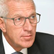 Pierin Vincenz: Noch kennt der Ex-Raiffeisen-Chef die Vorwürfe gegen ihn nicht.