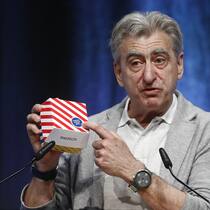 Swatch mit CEO Nick Hayek gehört zu den günstigsten Aktien der Schweiz.