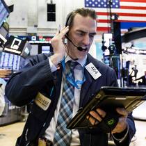 US-Anleger und -Anlegerinnen haben derzeit die rosarote Brille auf (im Bild: Händler an der New York Stock Exchange).