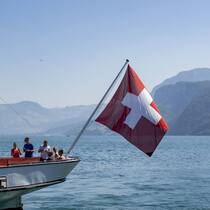 SCHWEIZ VIERWALDSTAETTERSEE SCHIFFFAHRT SGV