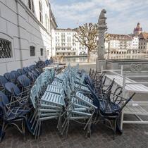 Leere Innenstädte, geschlossene Cafés: Bis zur Vor-Corona-Normalität wird es noch Monate dauern.