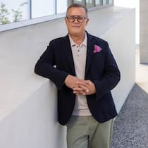 Oliver Müller ist der Inhaber von LuxeConsult.