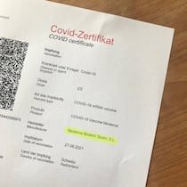 HERKUNFTSANGABE: Viele Schweizer sind mit dem Moderna-Impfstoff aus der spanischen Abfüllerei geimpft.