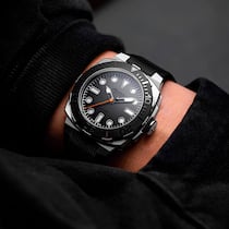 Alpina × TRTS Seastrong Diver

Gehäuse: 39 mm, Edelstahl;
Werk: AL-520;
Gangreserve: 38 h;
Preis: 2195 Fr.