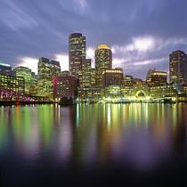 Wer im Ausland, etwa in Boston, arbeiten will, sollte die Folgen für seine Vorsorge bedenken.