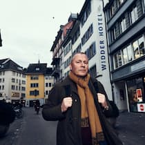 Besuch in Zürich: Der Anlagekönig erhöht die Anforderungen – auch an die Schweizer Firmen.