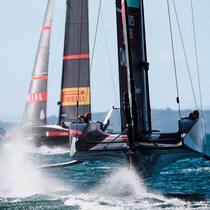 Luxusuhren segeln zum Cup-Finale.