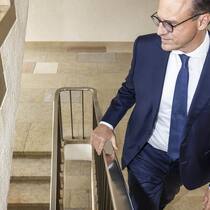 Seit acht Jahren oben: Drei Studienabschlüsse (Chemie, Jura, Ökonomie) – und Konzernchef mit Stamina: Swiss-Life-CEO Patrick Frost.
