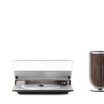 Der Beosystem 3000c ist ein limitierter Plattenspieler mit modernen Stereolautsprechern.