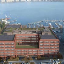 Zu gross? Zu teuer? In den Neubau der Swiss Re auf dem Gelände des ehemaligen Mythenschlosses werden vielleicht gar keine Swiss-Re-Mitarbeiter einziehen.