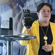 Dünne Haut: EMS-Chefin Magdalena Martullo-Blocher behauptet sich in schwierigem Umfeld und zeigt sich gleichwohl nervös.