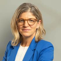 Yvonne Wicki ist Präsidentin der Patria-Genossenschaft und sitzt im Verwaltungsrat der Helvetia Baloise.