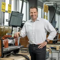 Adrian Steiner (50) ist CEO und Miteigentümer des Luzerner Kaffeemaschinenherstellers Thermoplan, der seit 25 Jahren die US-Kaffeekette Starbucks beliefert.