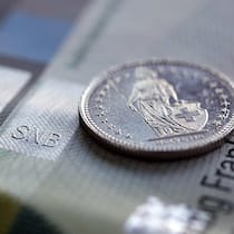 Schweizer Bargeld und Noten.
