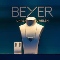 Schaufenster von Beyer an der Zürcher Bahnhofstrasse am 15.05.2022: Das Geschäft an der Zürcher Luxusmeile ist der älteste Uhrenladen der Schweiz. 