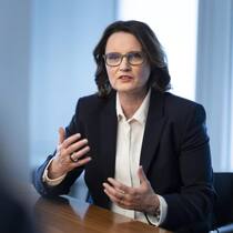 schweiz_finma_marlene_amstad.jpg