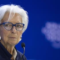 EZB-Chefin Christine Lagarde könnte die neue WEF-Präsidentin werden – und wird von Larry Fink hingehalten.